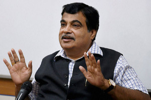 nitin gadkari, नितीन गडकरीं