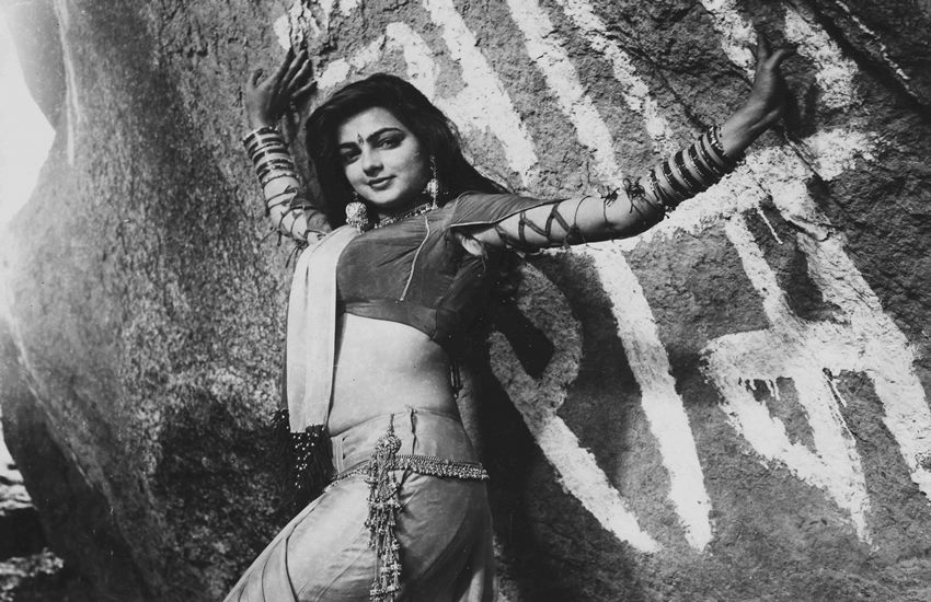 mamta-kulkarni-9