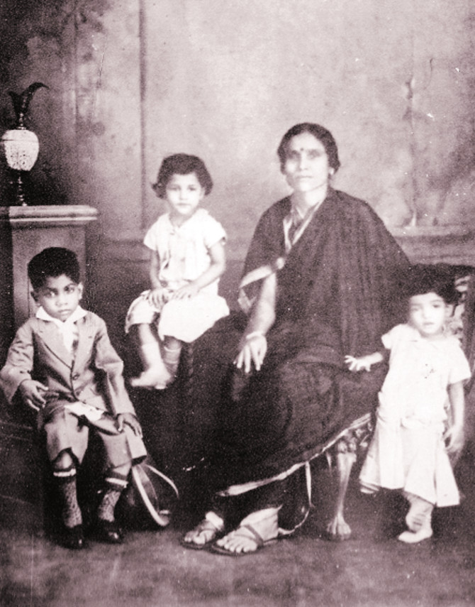 03-lp-kishori-amonkar-01