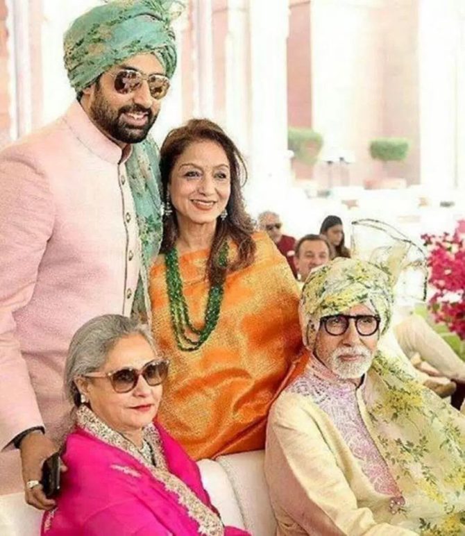 amitabh-bachchan-and-abhishek-bachchan-pictures-1