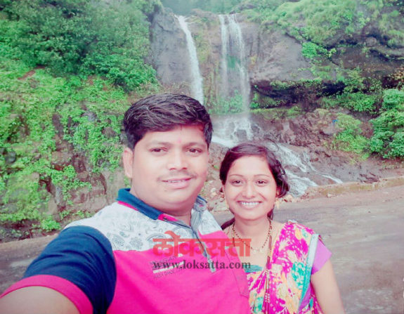dhananjay-nanaware-and-wife