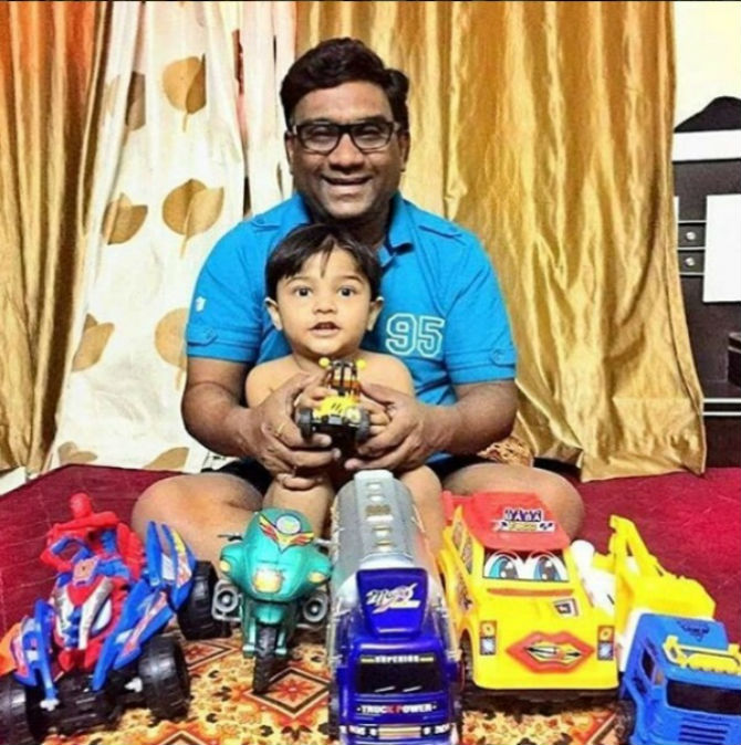 bhau-kadam-with-daughter-09