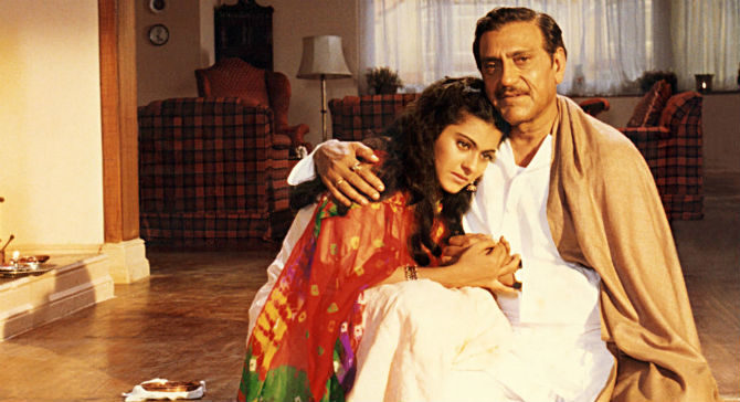kajol-and-amrish-puri-in-dilwale-dulhania-le-jayenge