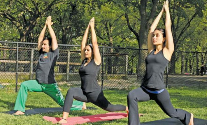 yoga-kareena-saif