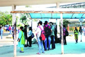 excess number of passengers in panvel